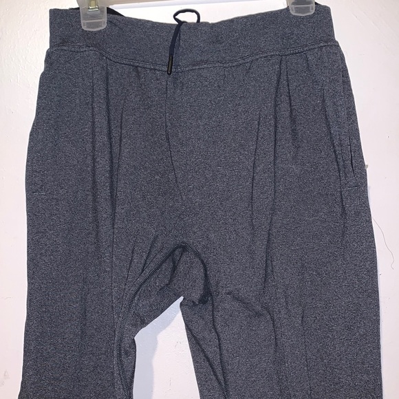 Mens lululemon pants large - Picture 1 of 6